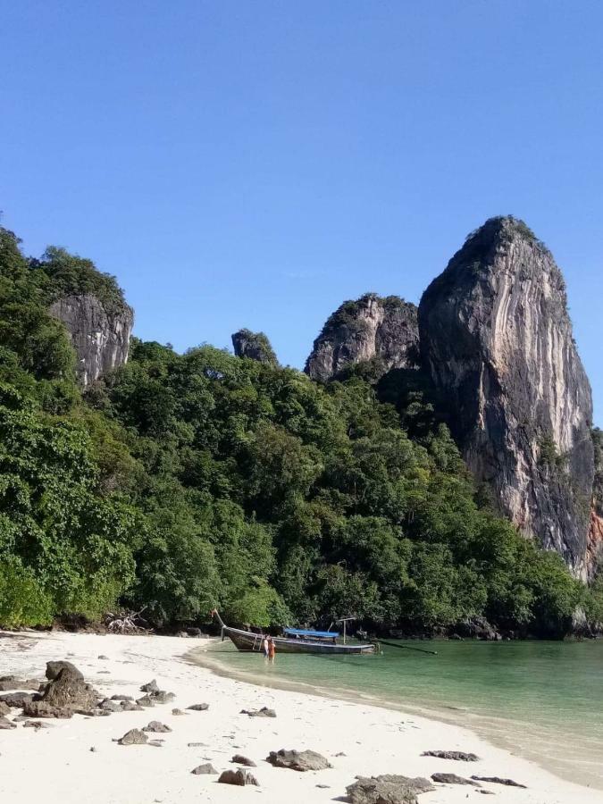 The * Ban Bang Chak (Phang Nga)